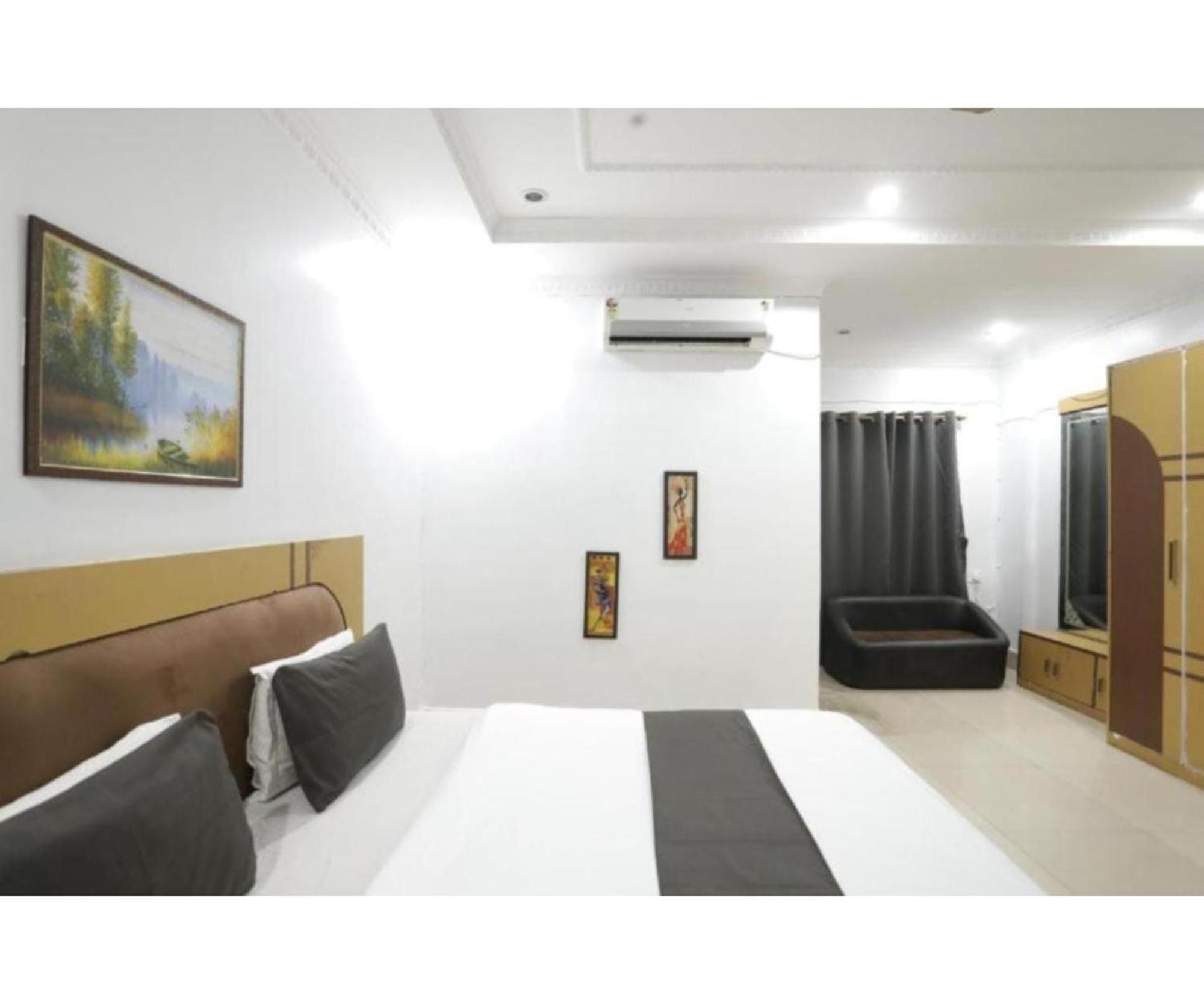 Day S Inn Luxury Stay Near Care Hospital In Budget Friendly Price Best Seller Bhubaneswar Exterior photo