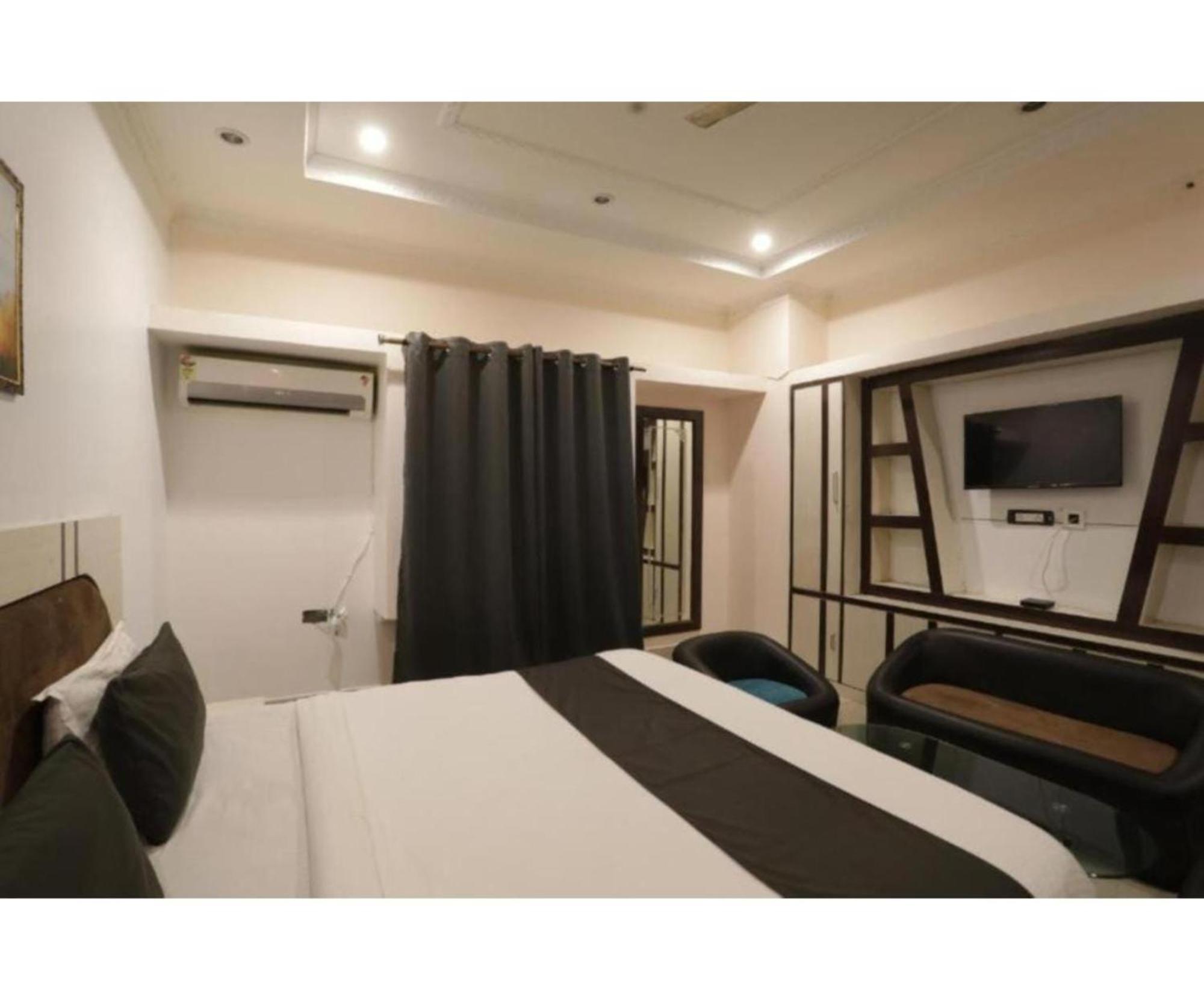 Day S Inn Luxury Stay Near Care Hospital In Budget Friendly Price Best Seller Bhubaneswar Exterior photo