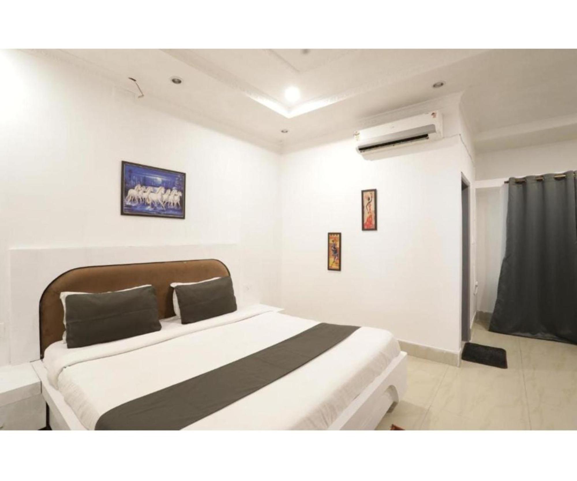 Day S Inn Luxury Stay Near Care Hospital In Budget Friendly Price Best Seller Bhubaneswar Exterior photo